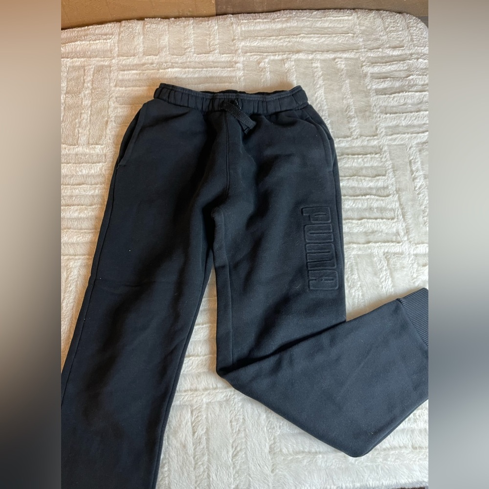 Boys Puma Joggers, Black, Size M(10/12)